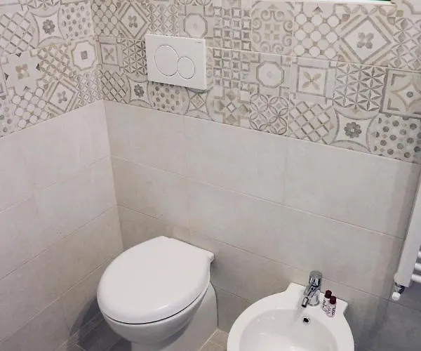 Le Stanze Di Nina Penzion *