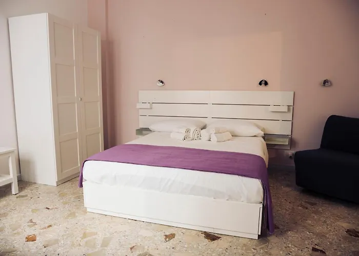 Le Stanze Di Nina Penzion *